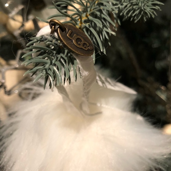 UGG 3 Lot White Gray Faux Fur Christmas Ornament - Picture 3 of 4